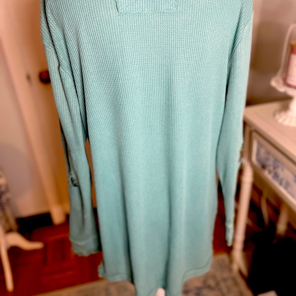 NWOT Free People Fall for you thermal Henley Aspen Sky size small - Picture 7 of 11